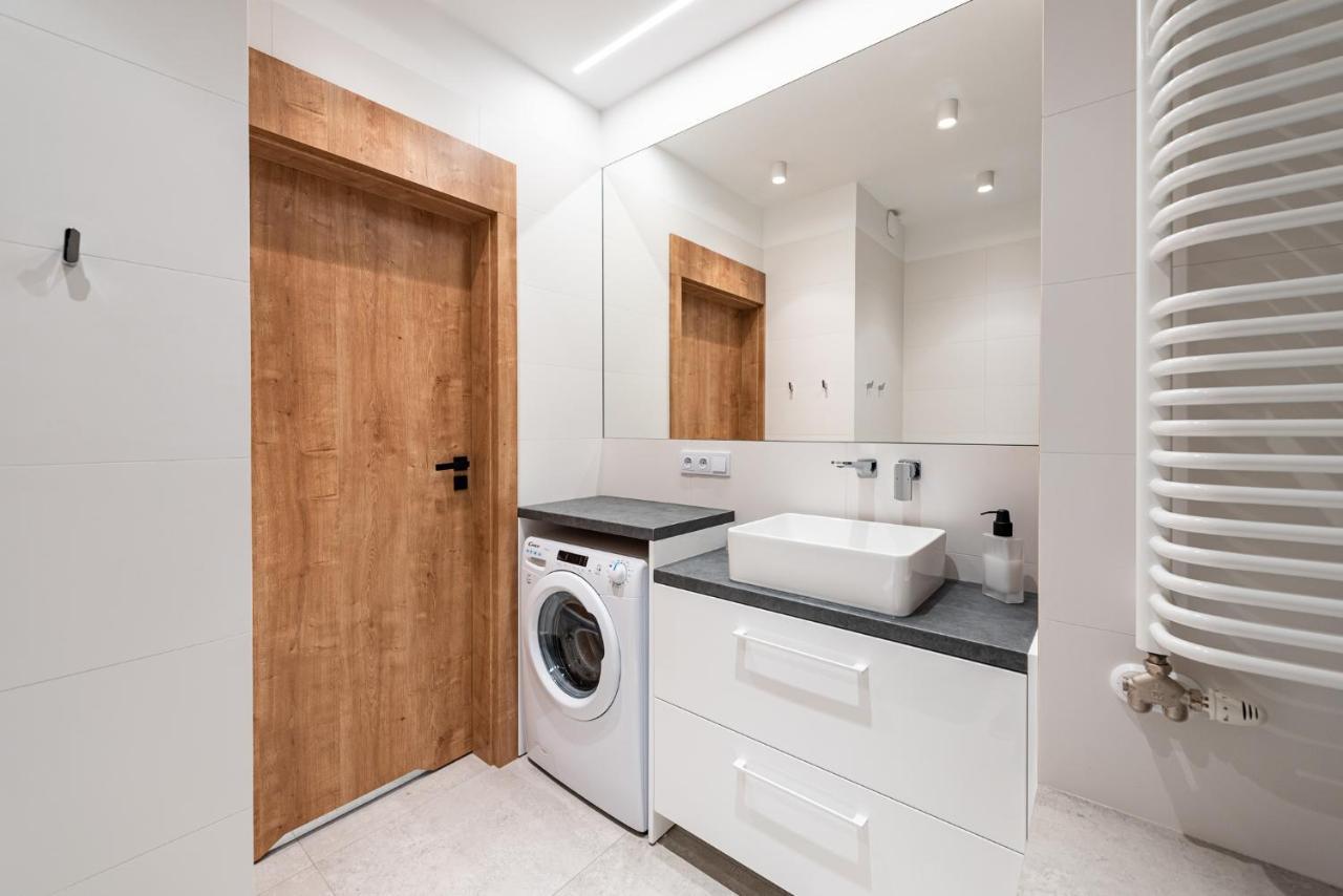 Apartamenty Tespis - Sokolska 30 Towers Katowice Luaran gambar