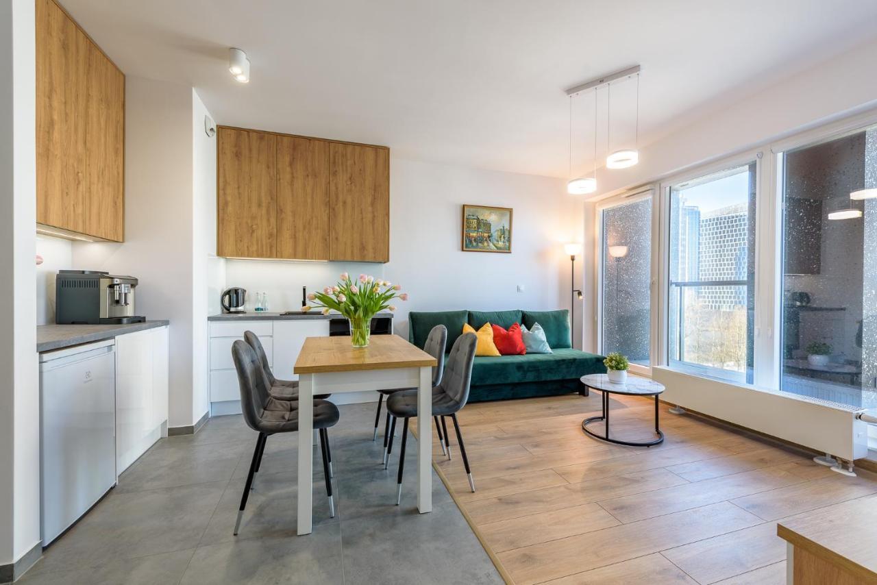 Apartamenty Tespis - Sokolska 30 Towers Katowice Luaran gambar